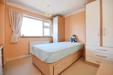 Meadgate Avenue, Great Baddow, Chelmsford
