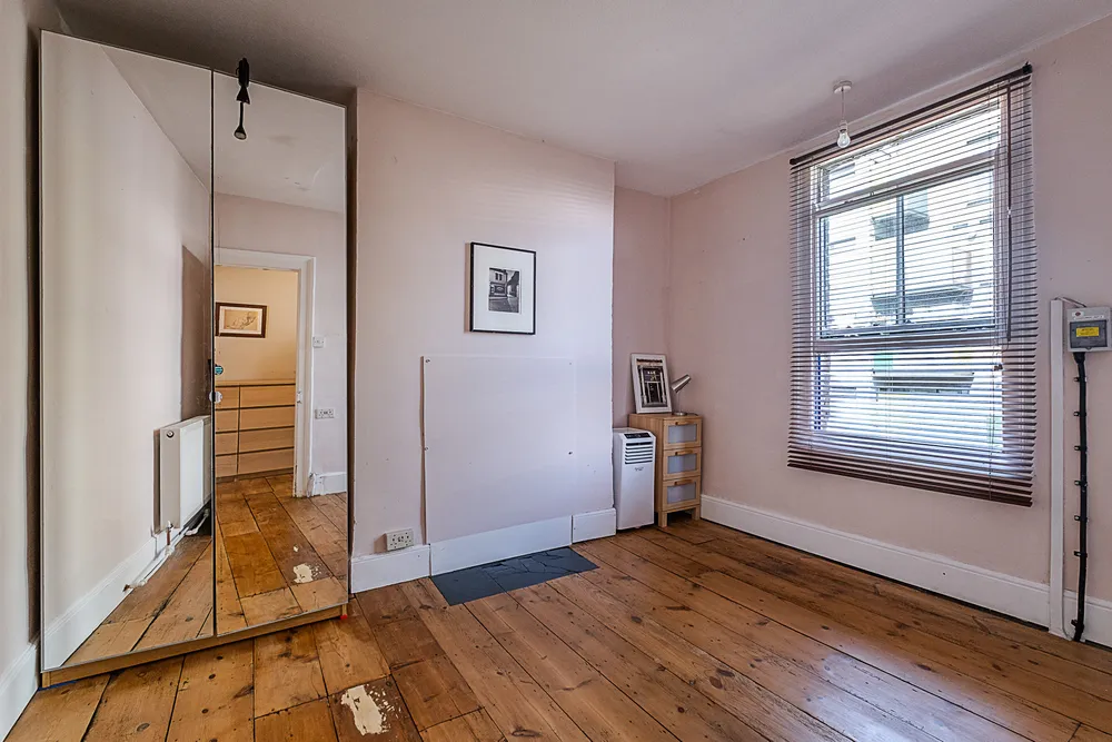 Clapham Manor Street, London, SW4