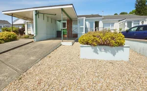 Helens Mead Close, Torquay, Devon, TQ2 photo
