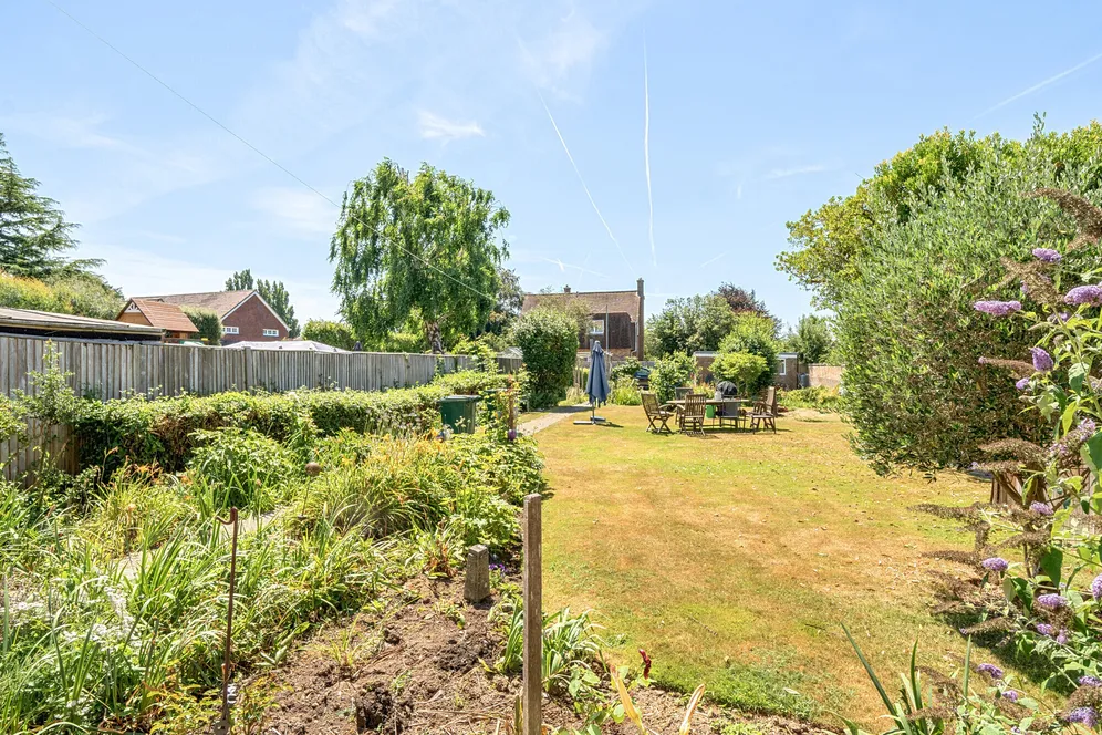 Main Road, Emsworth, PO10 photo 9