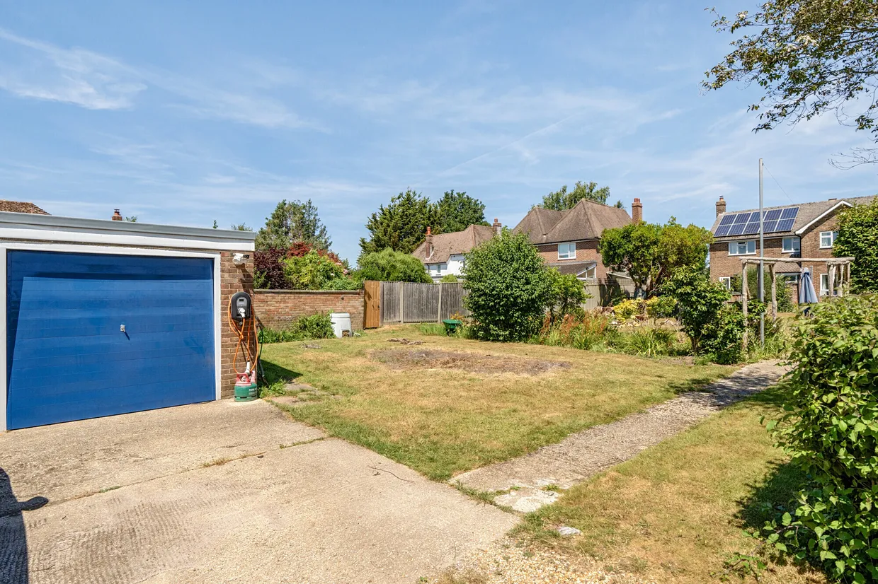 Main Road, Emsworth, PO10 photo 10