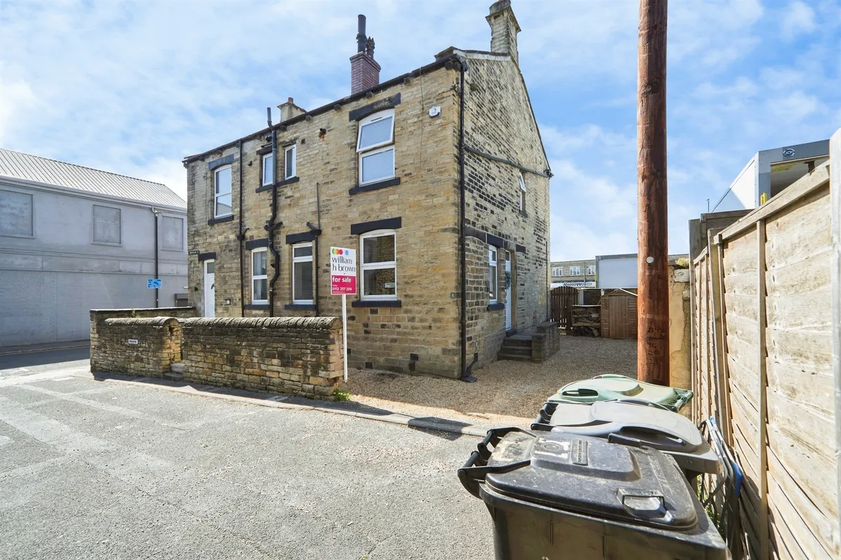 Laburnum Street, Farsley, Pudsey