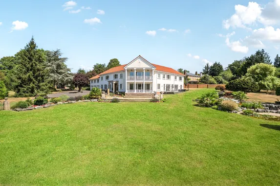 Fulmer Road, Fulmer, SL3