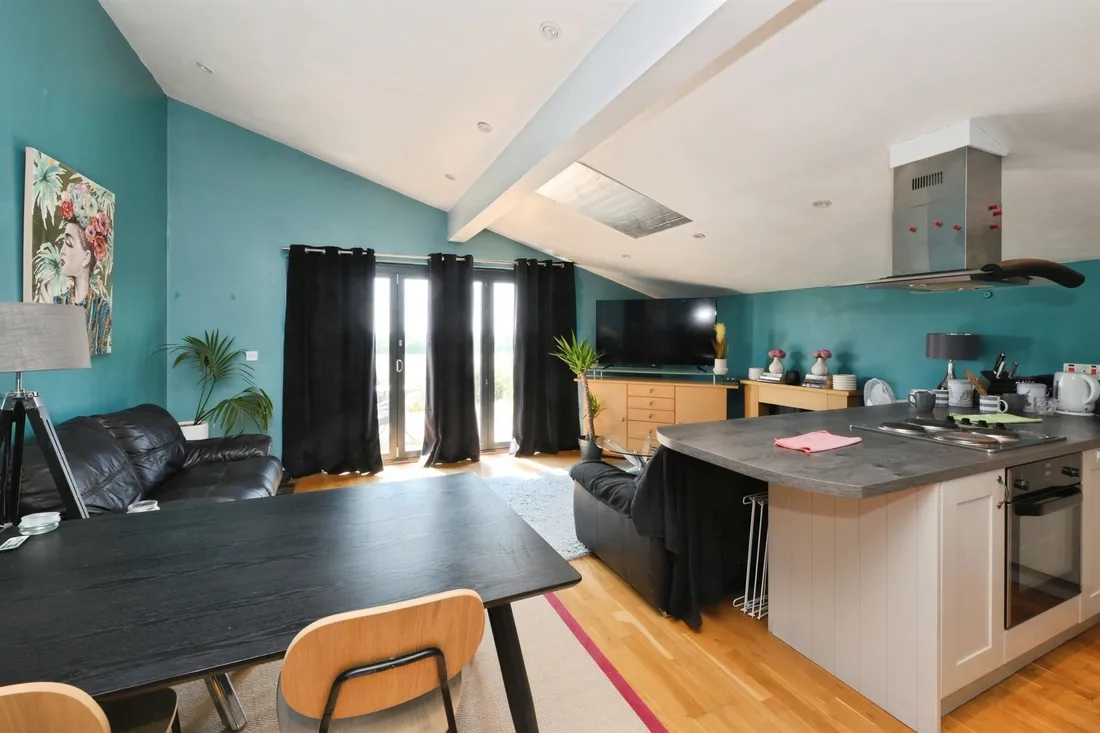 Property photo 16