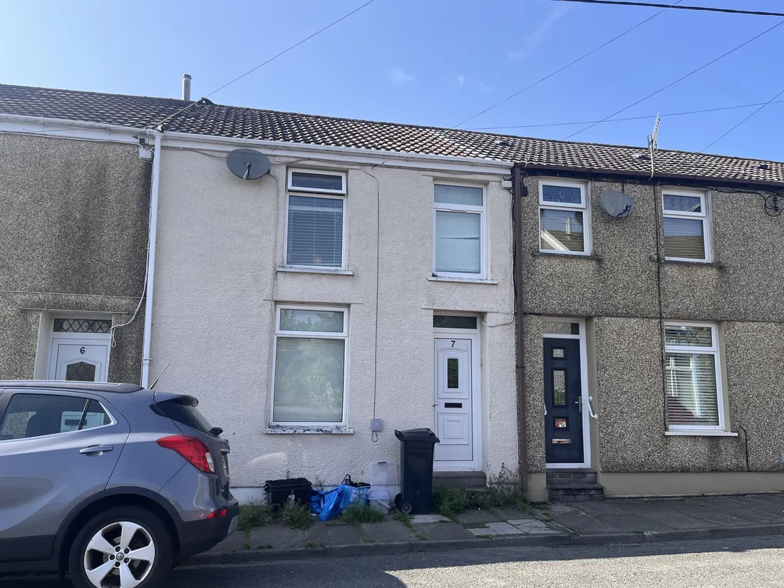 Property photo 1