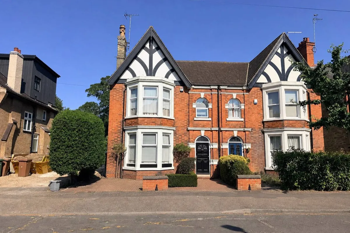 Thorpe Lea Road, Peterborough