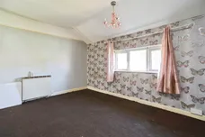 Hollin Park Crescent, Leeds