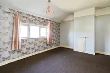 Hollin Park Crescent, Leeds