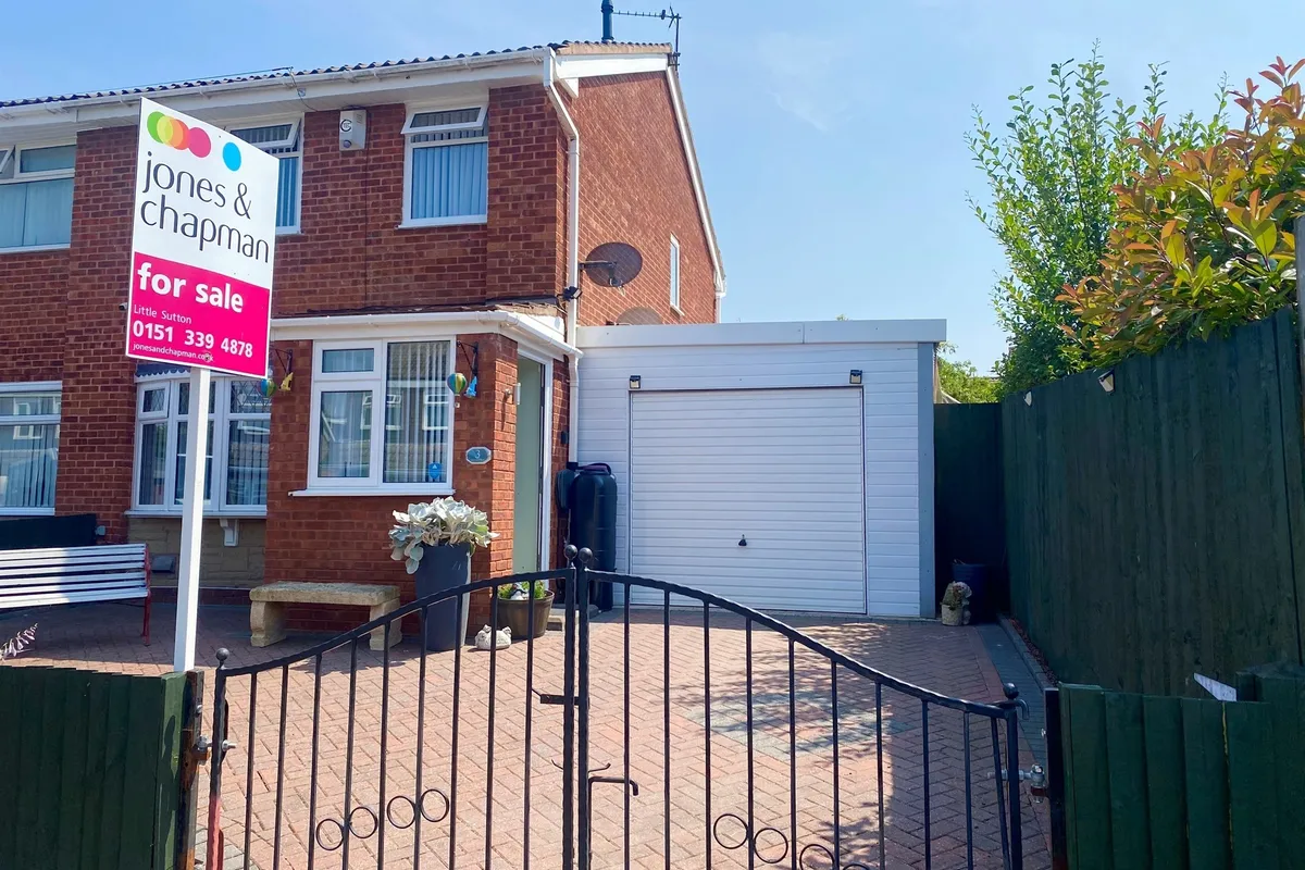 Moston Way, Great Sutton, Ellesmere Port