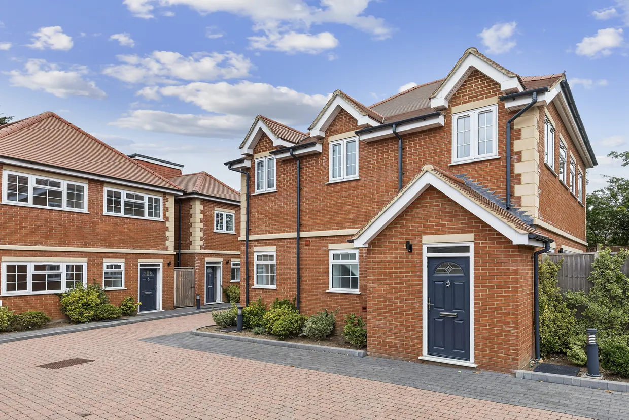 Plot 1 Maxwelton Close, London, NW7 photo 3