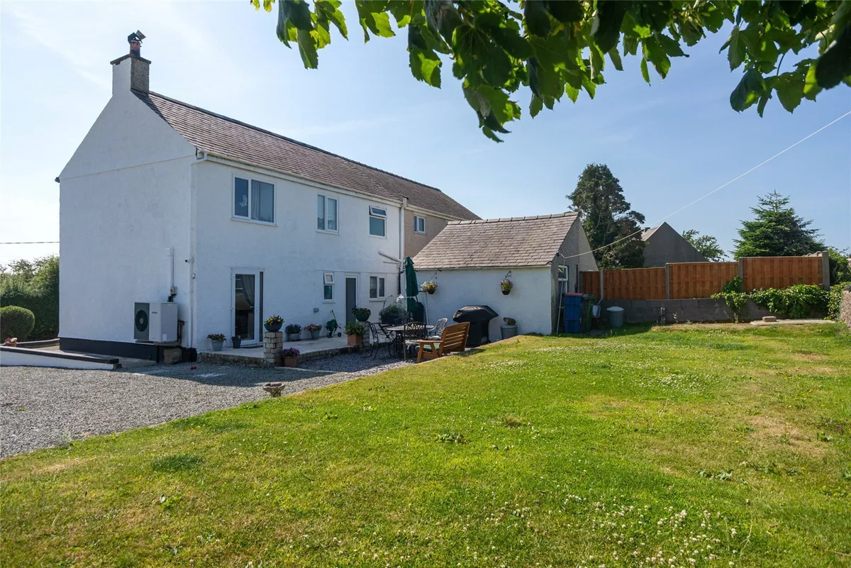 Llantrisant, Holyhead, Isle of Anglesey, LL65