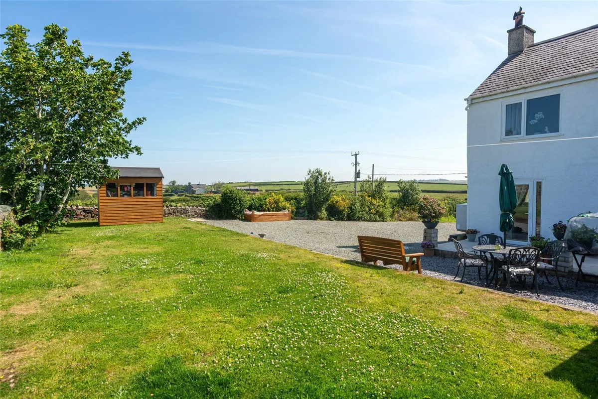 Llantrisant, Holyhead, Isle of Anglesey, LL65