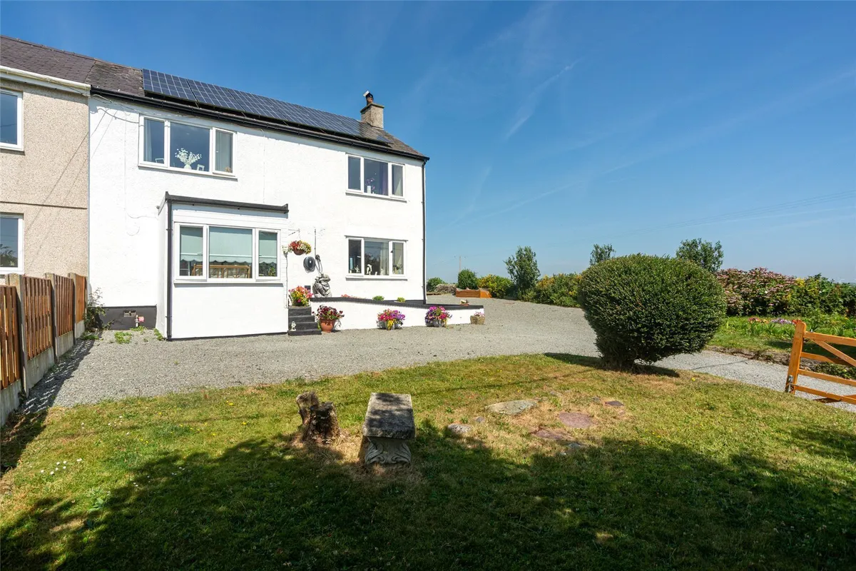 Llantrisant, Holyhead, Isle of Anglesey, LL65
