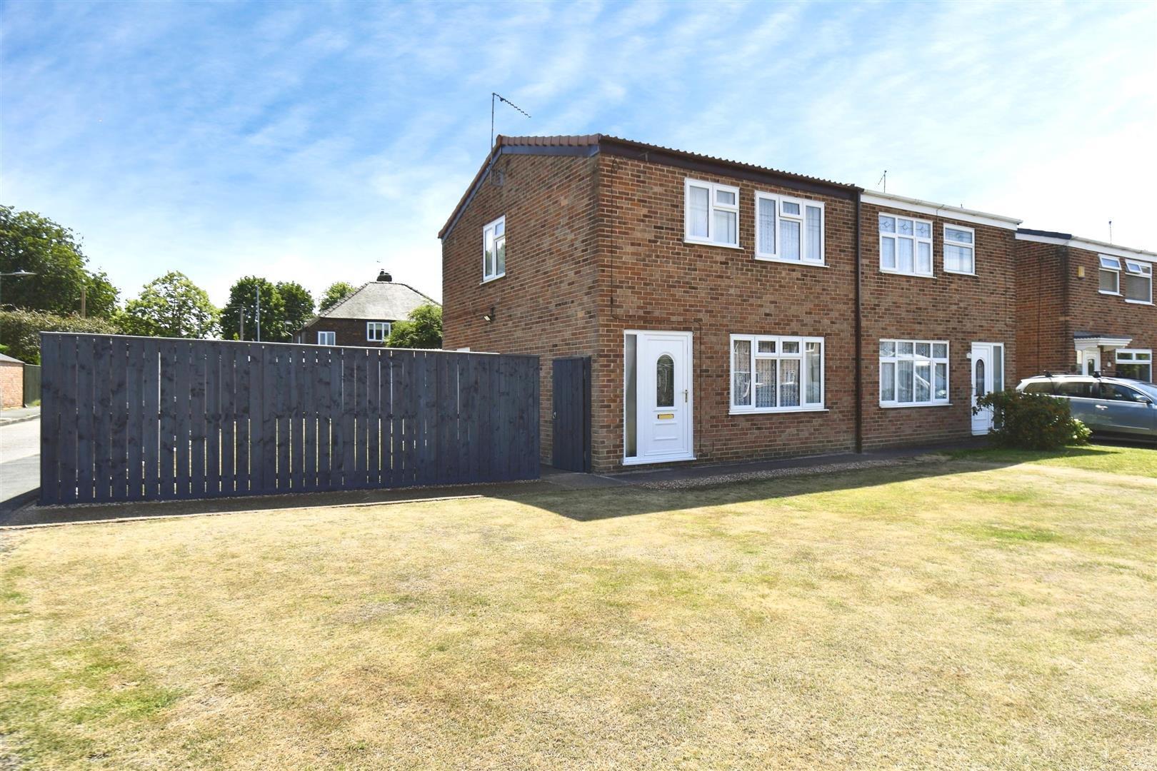 Truro Close, Sutton Image 1