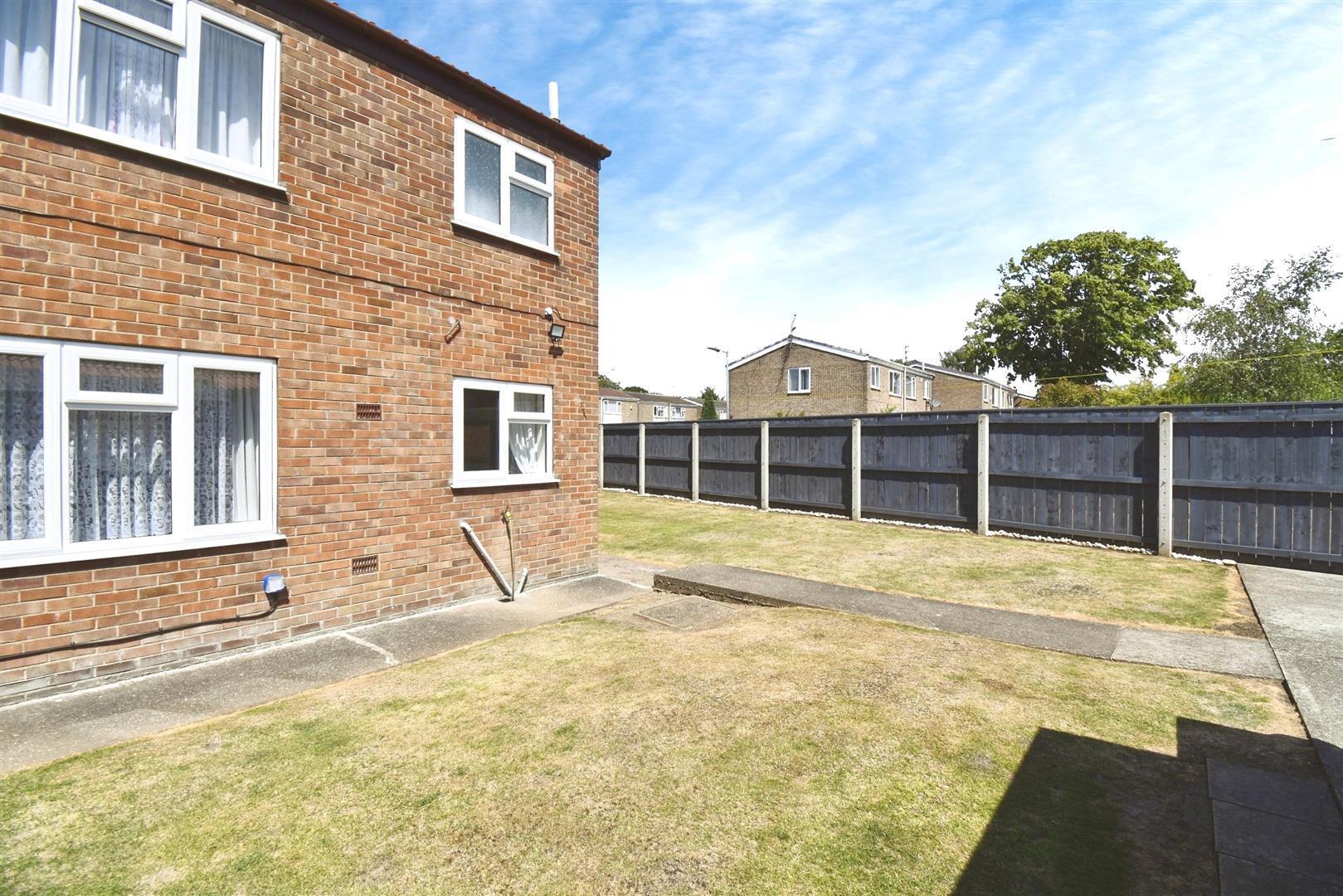 Truro Close, Sutton Image 3