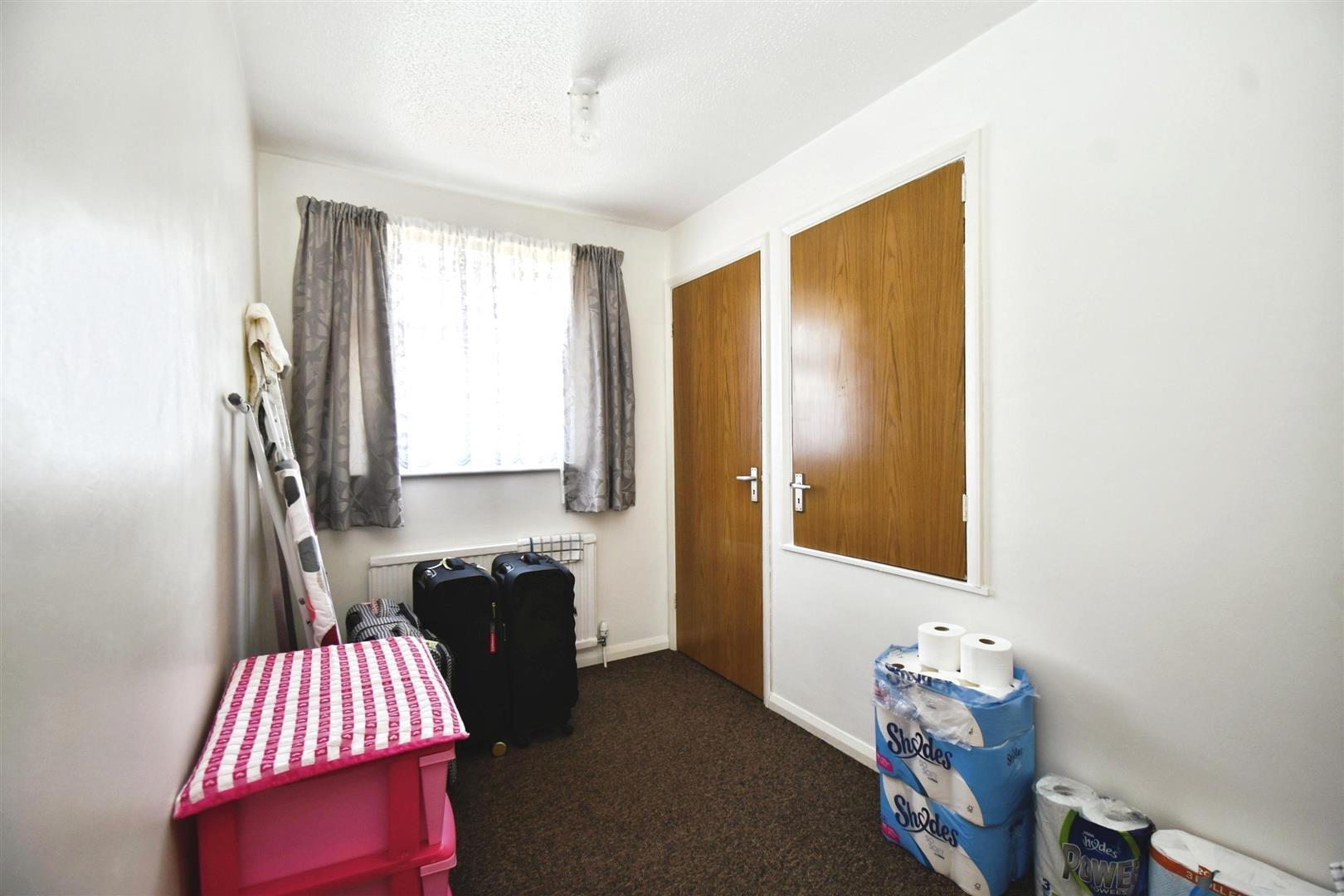 Truro Close, Sutton Image 13