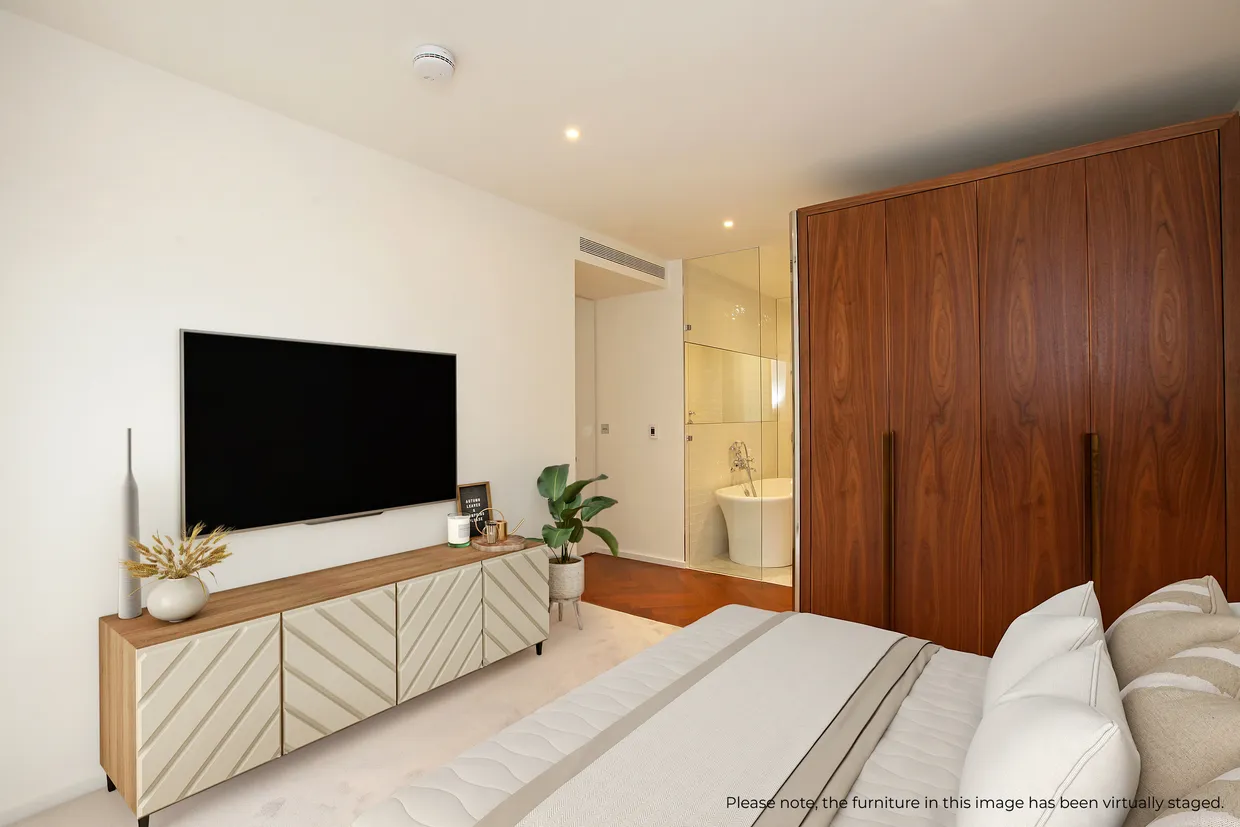 8 New Union Square, London, SW11 photo 8