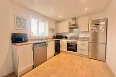 Howley Avenue, Morley, LEEDS