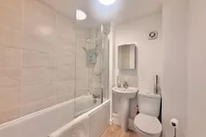 Howley Avenue, Morley, LEEDS