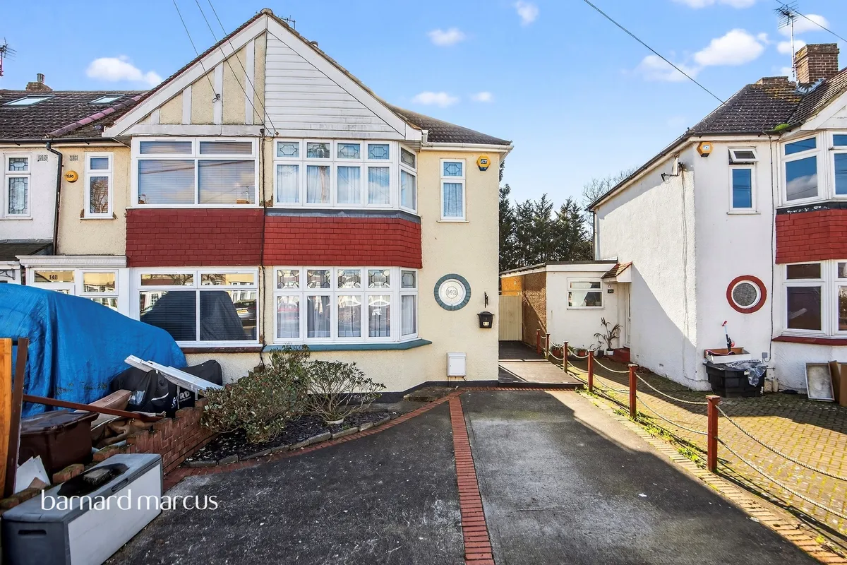 Rochester Avenue, Feltham