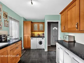 Rochester Avenue, Feltham thumb 3