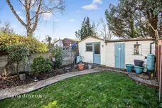Rochester Avenue, Feltham