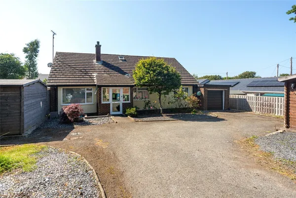 Cemaes Bay, Isle of Anglesey, LL67