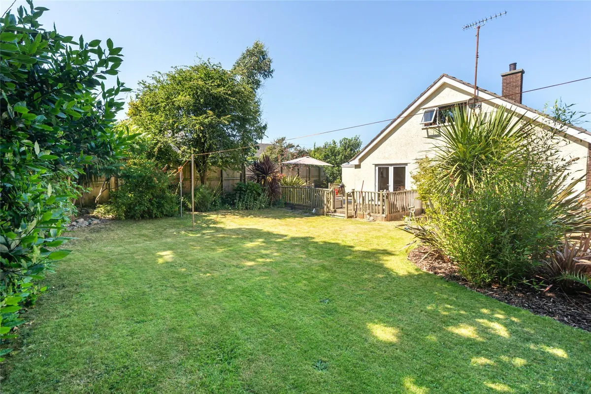 Cemaes Bay, Isle of Anglesey, LL67