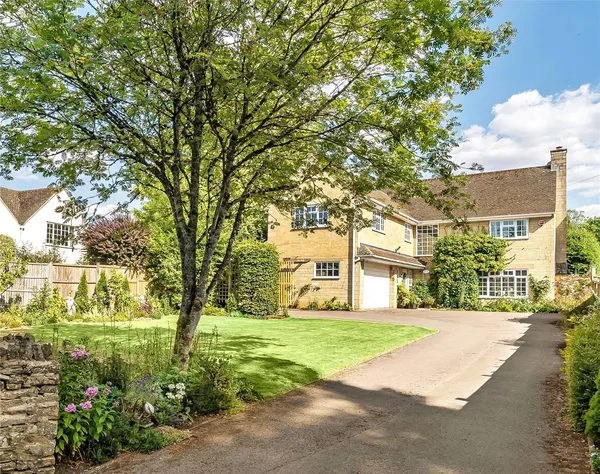 Withington, Cheltenham, GL54 photo 5