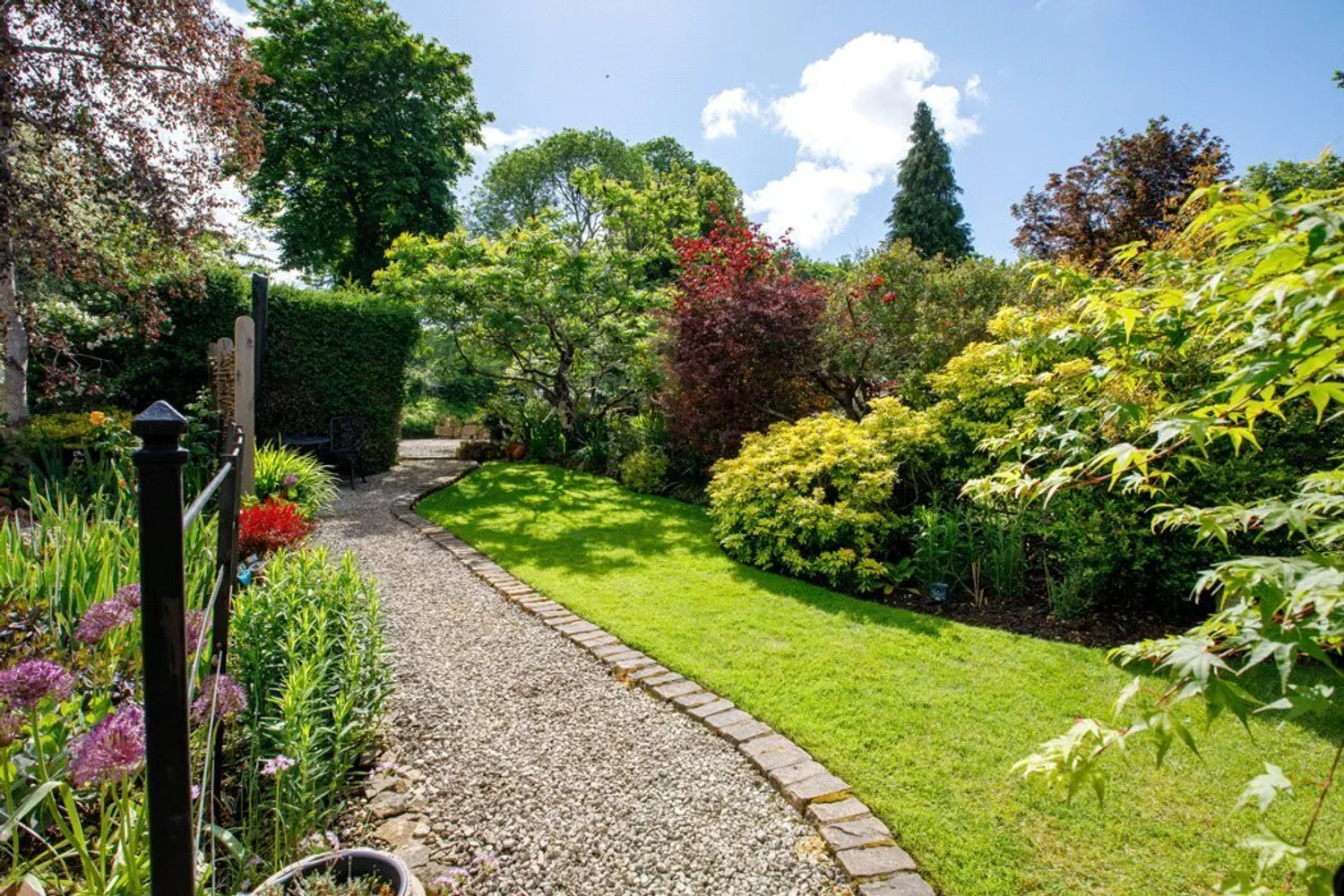 The Square, Toddington, GL54 photo 12