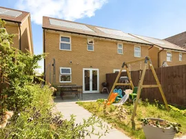 Peppercorn Drive, Northstowe, Cambridge thumb 3