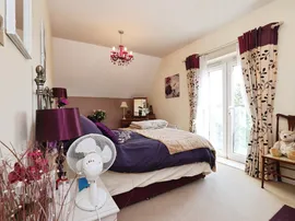 Holloway Close, Amesbury, Salisbury thumb 3