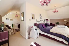 Holloway Close, Amesbury, Salisbury