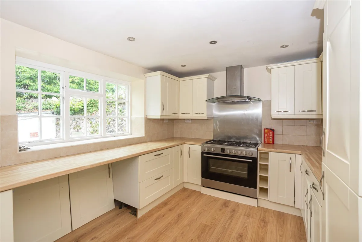 Clynnog Road, Caernarfon, Gwynedd, LL54