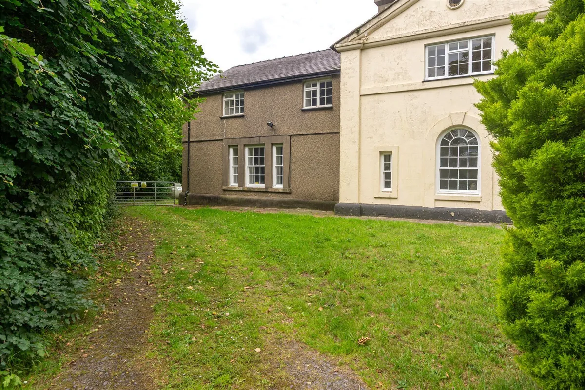 Clynnog Road, Caernarfon, Gwynedd, LL54