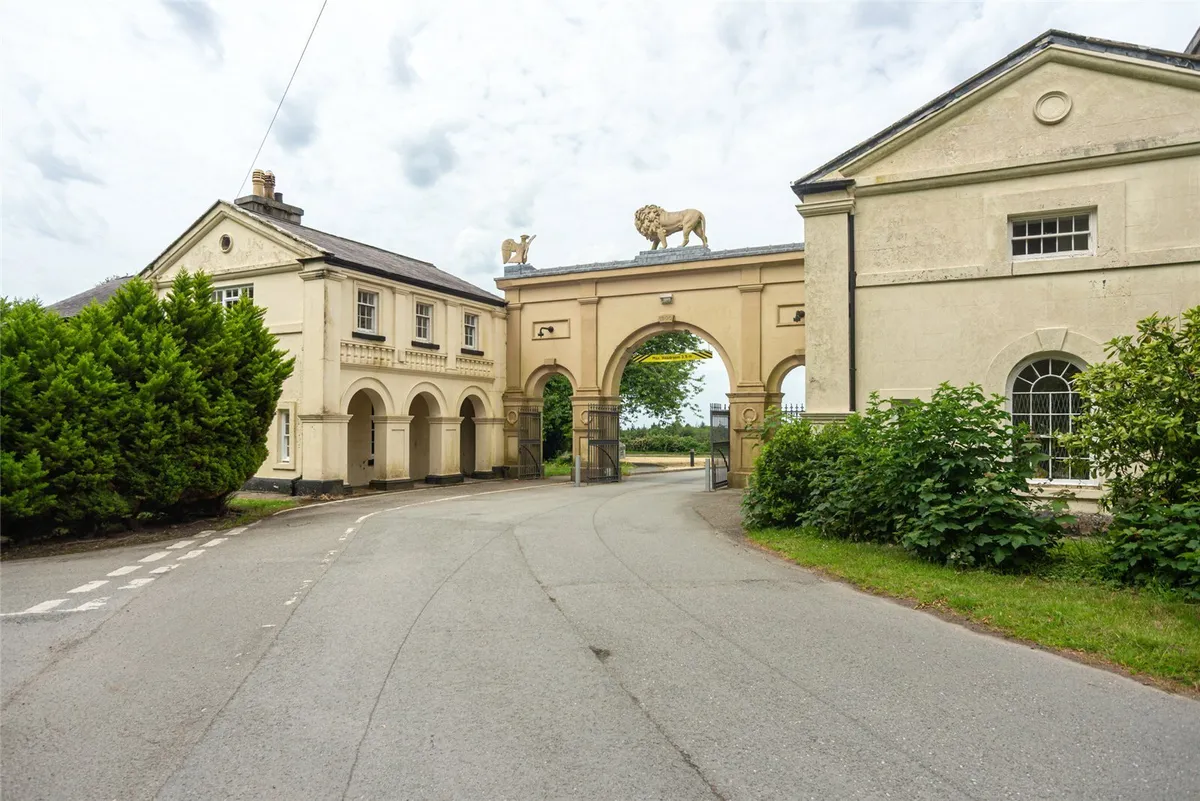 Clynnog Road, Caernarfon, Gwynedd, LL54