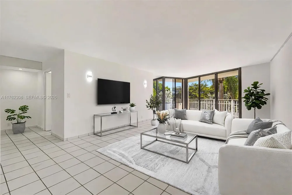 4000 TOWERSIDE TER, Miami, FL 33138