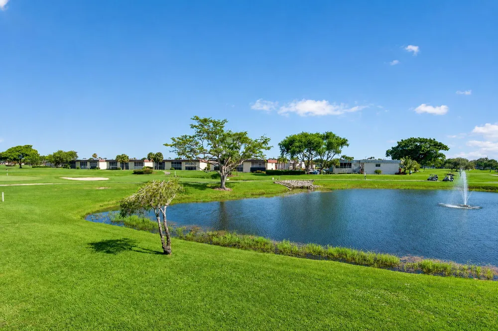 332 Capri G, Delray Beach, FL 33484