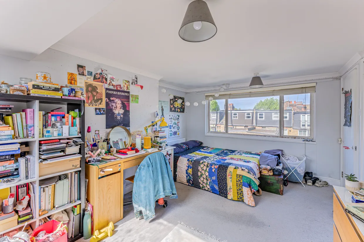 Compton Crescent, London, W4 photo 10