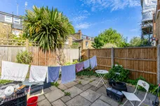 Compton Crescent, London, W4 photo 11