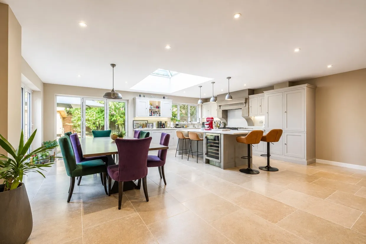 Dartnell Park Road, West Byfleet, KT14 photo 2