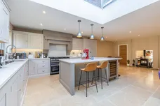 Dartnell Park Road, West Byfleet, KT14 photo 5