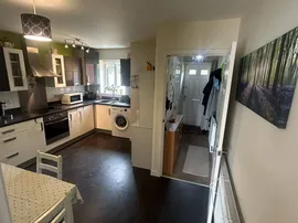 Almondsbury Close, Redditch thumb 3