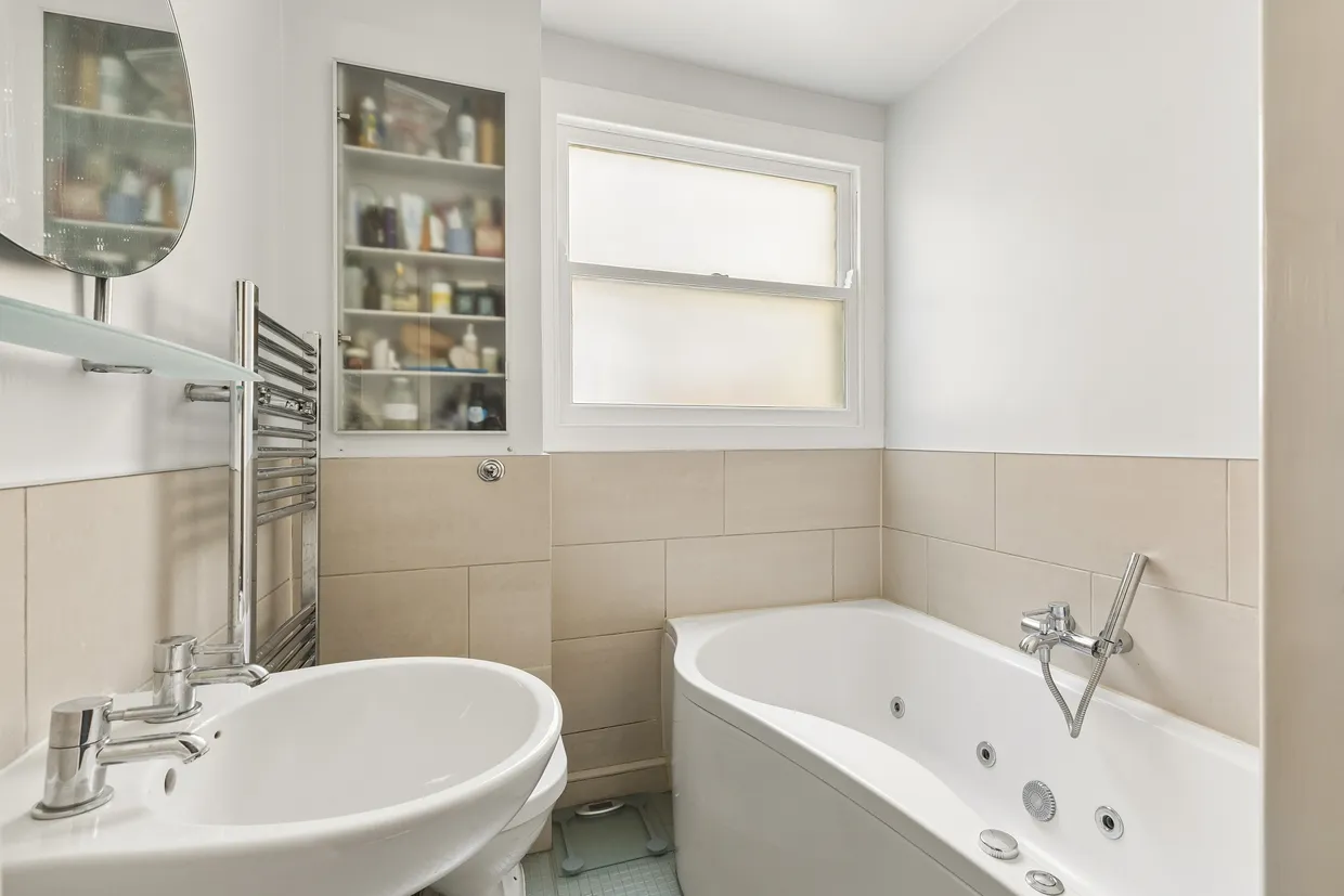 Constantine Road, London, NW3 photo 8