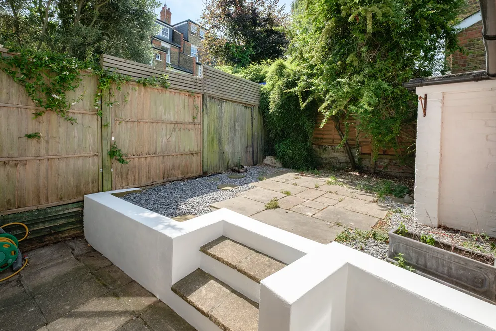Woodland Rise, London, N10 photo 15