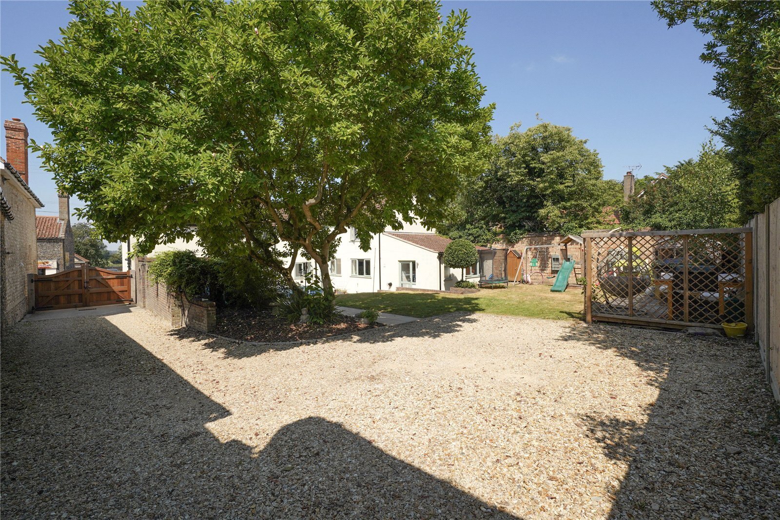 High Street, Lakenheath, Suffolk, IP27 Image 25