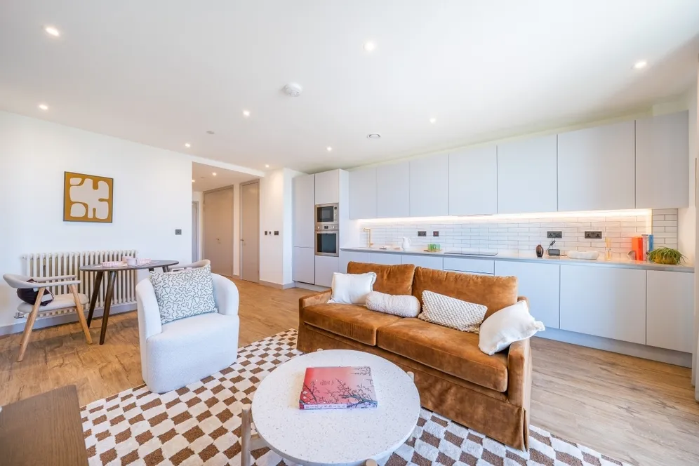 The Eades, 11 Selborne Road London E17 photo 4