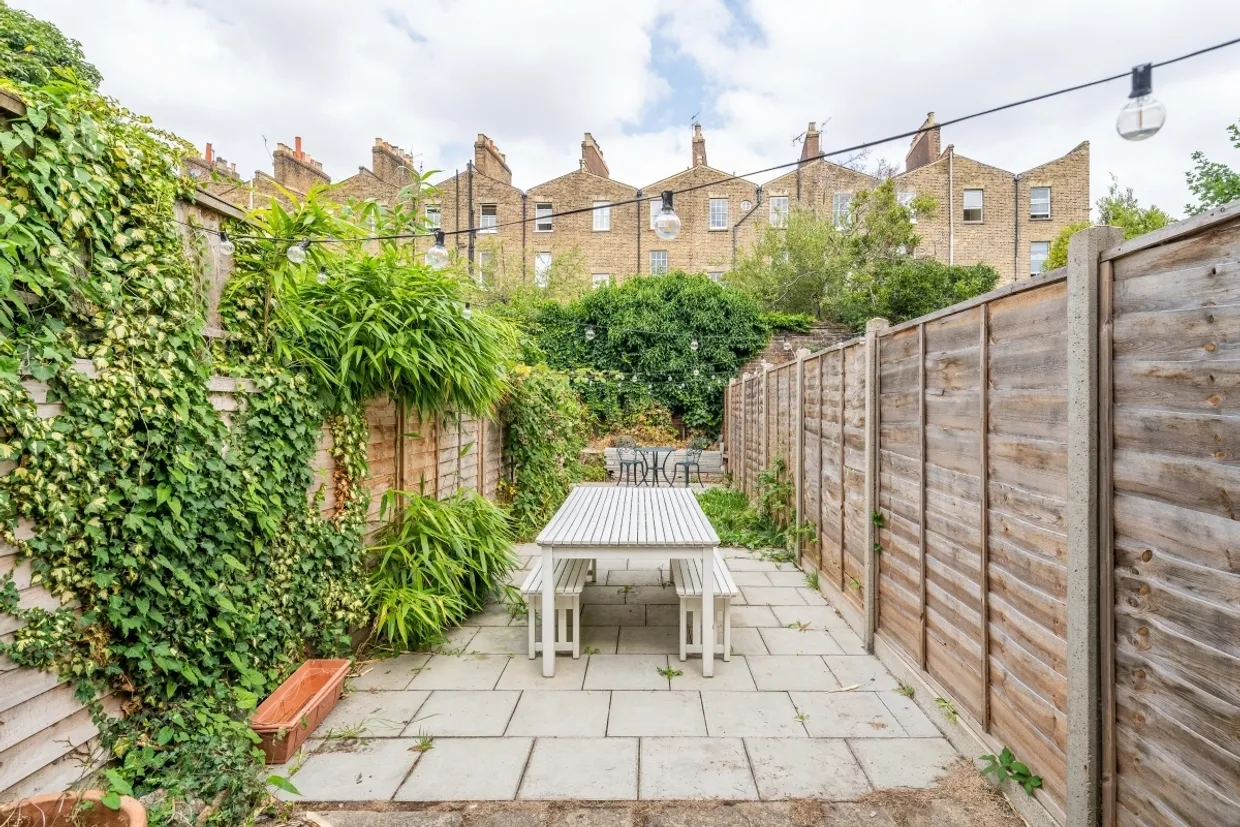 Venn Street, Clapham, SW4 photo 11