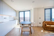 The Eades, 11 Selborne Road London E17 photo 3