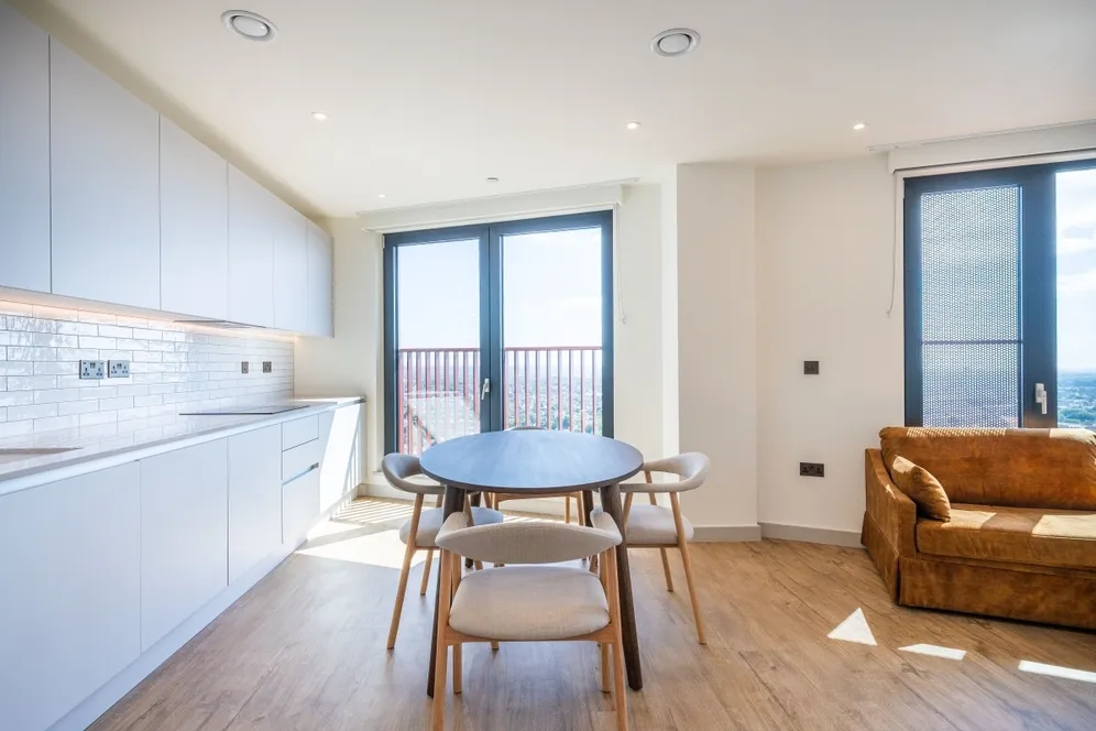 The Eades, 11 Selborne Road London E17 photo 3